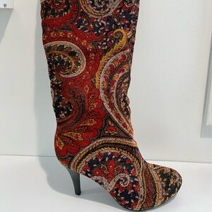 Paisley Patterned Women's Boots
